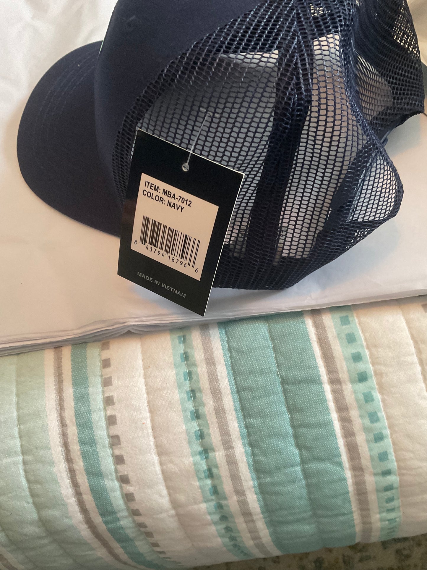 Fashion City - LAKETIME Embroidered Patch Trucker Hat with Mesh Back