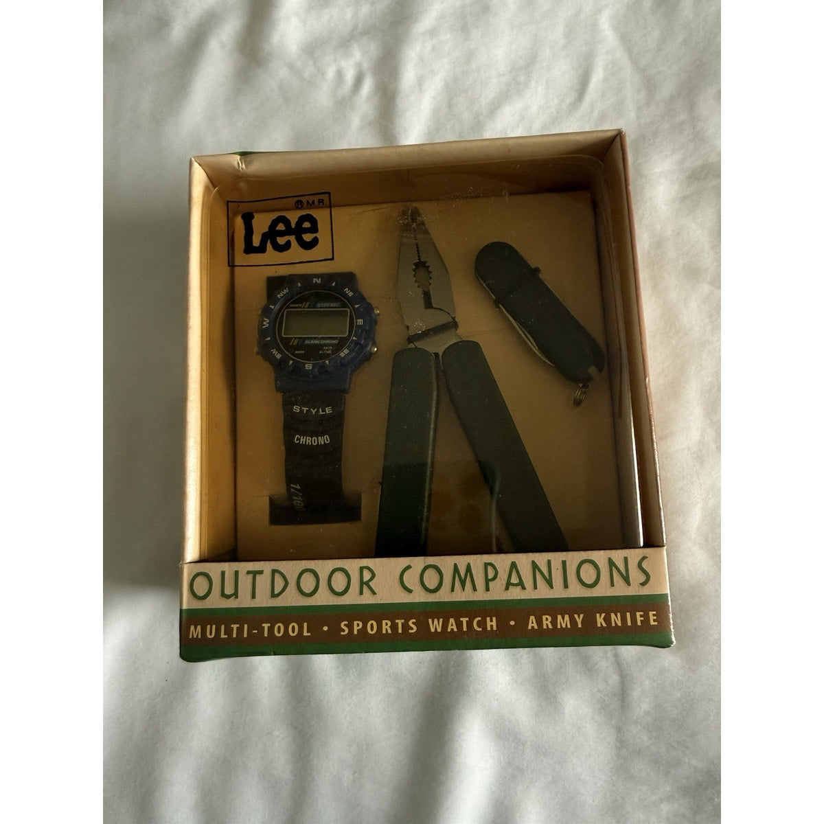 Lee Outdoor Companions Watch And Knives Vintage New Inbox Set Multi-tool