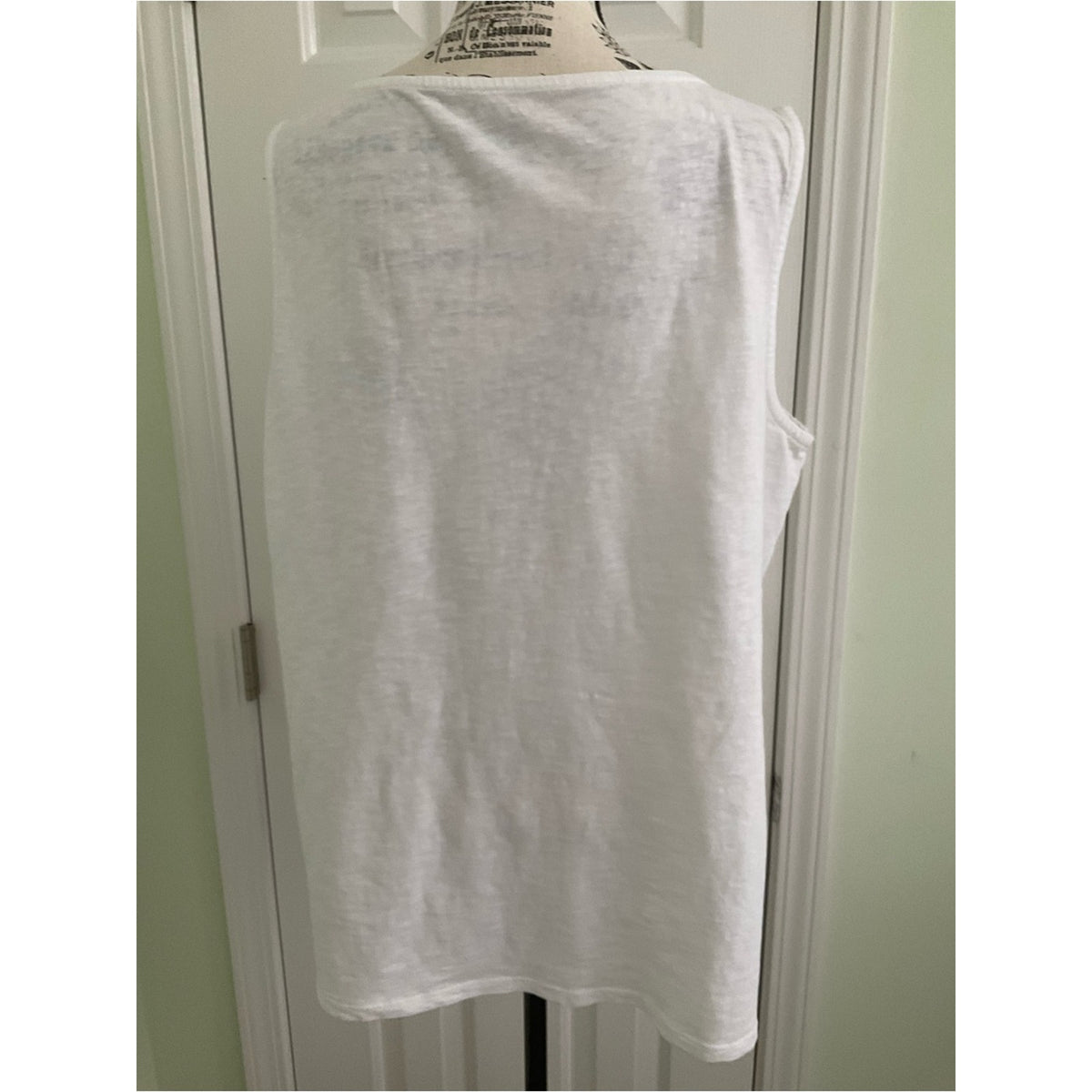 Talbots White Eyelet Sleeveless top