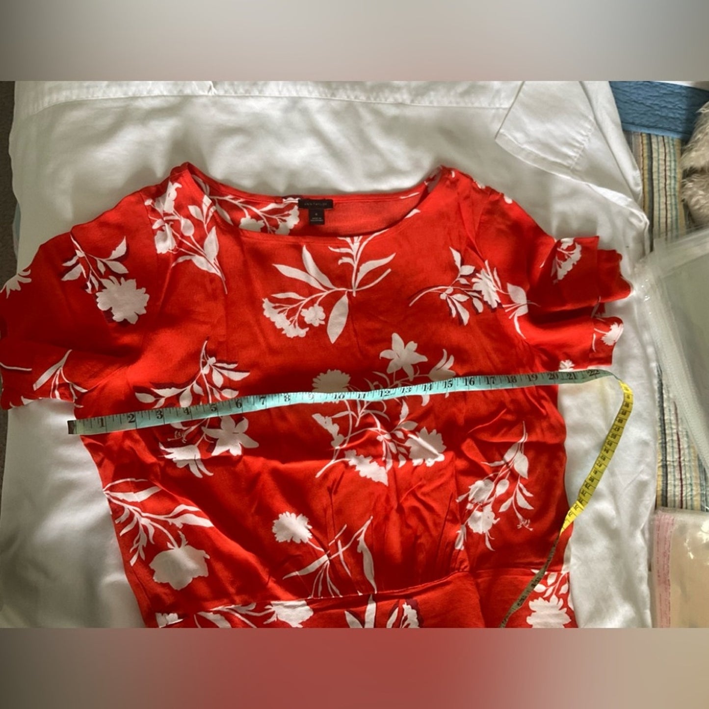 Ann Taylor Floral Red Women's Top