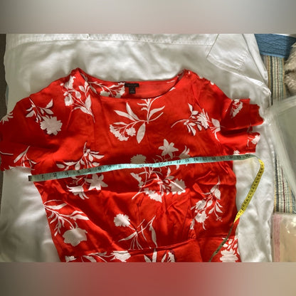 Ann Taylor Floral Red Women's Top
