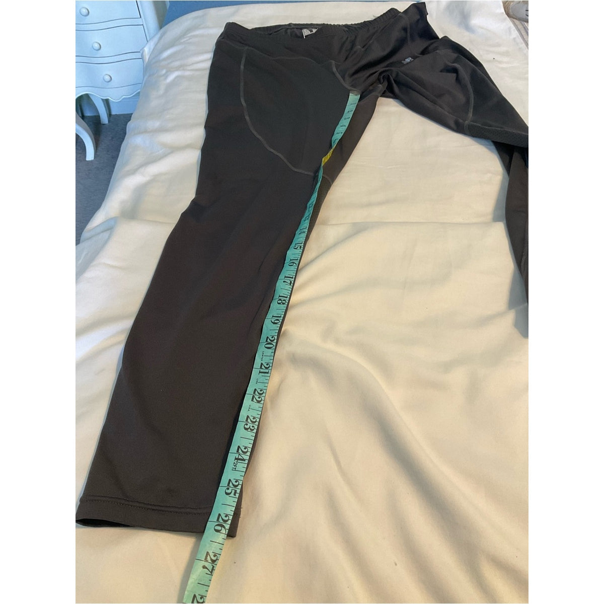 New Balance womens’s gray Athletic/yoga pants