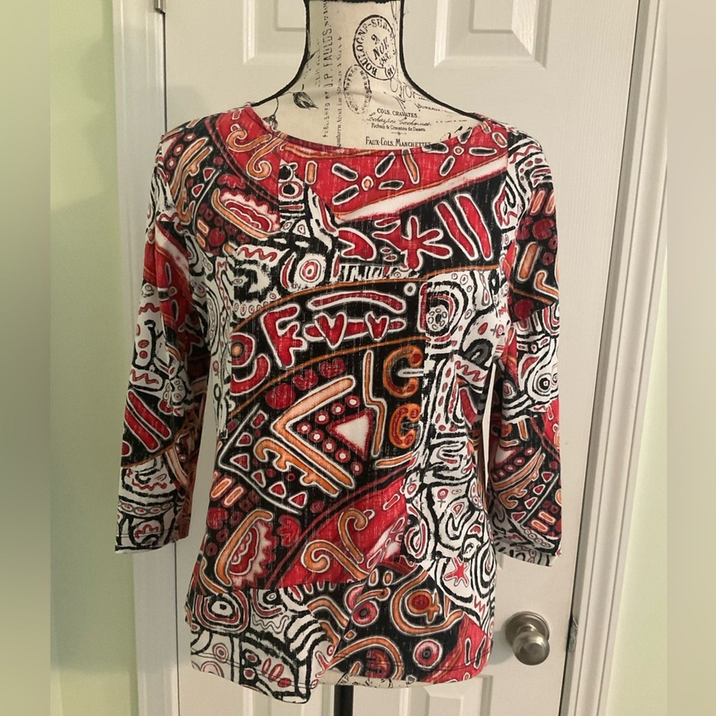 Ruby Rd. Top - black, white and red geometric print - 3/4 sleeve