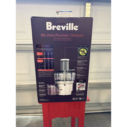 Breville The Juice Fountain Compact w/onboard Pulp Container BJE200XL NEW