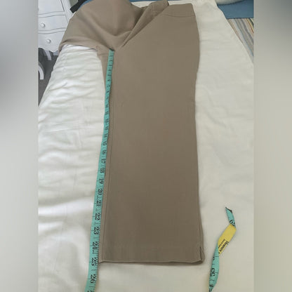 Chico's Classic Tan Ankle Pants