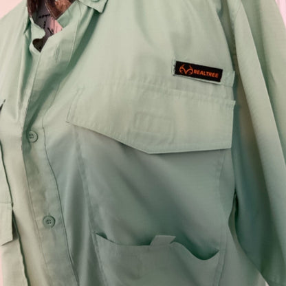 Realtree men’s button down shirt