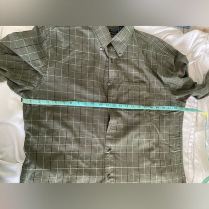 Van Heusen Green Casual Button Down Shirt