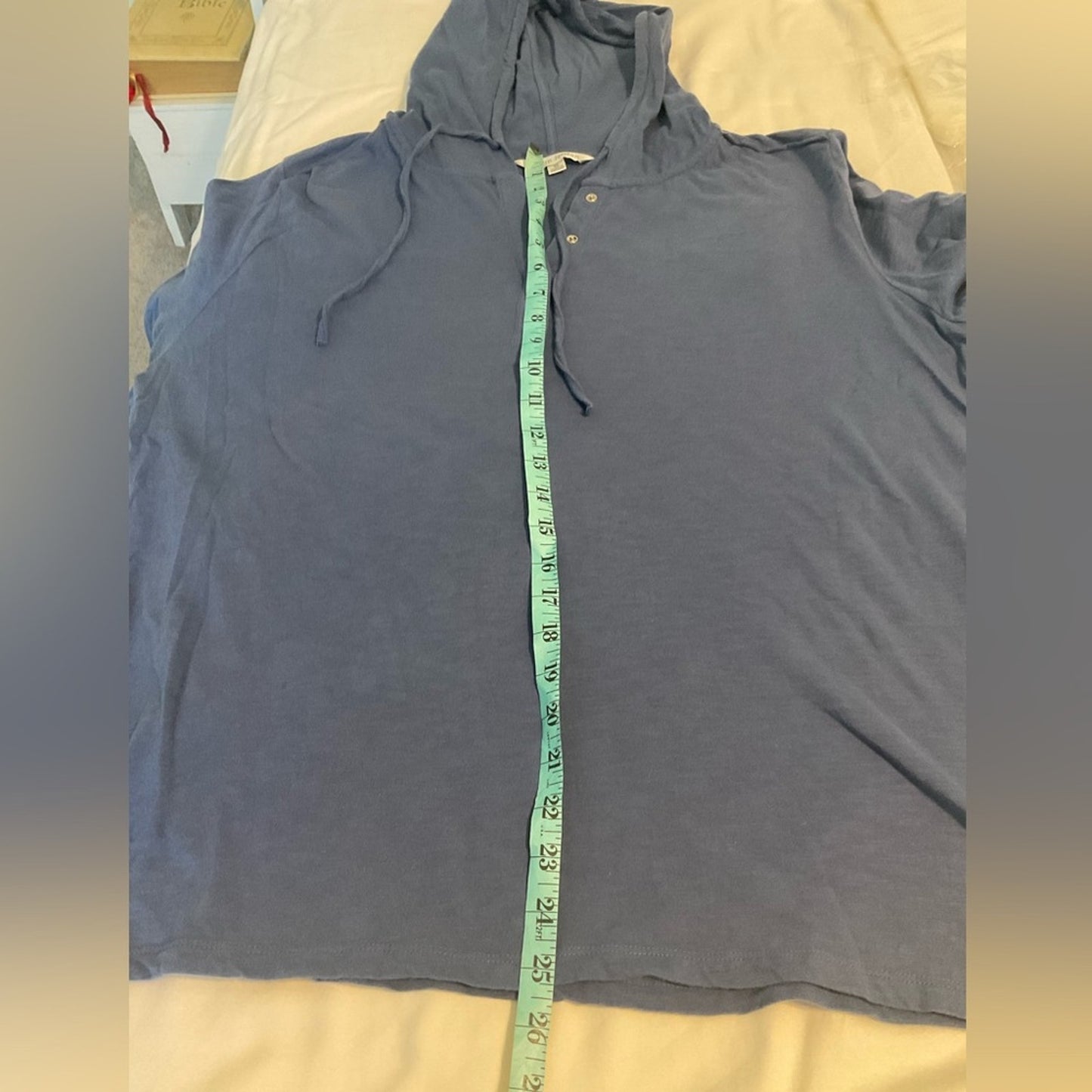 Erin London hoodie top - Blue half button up