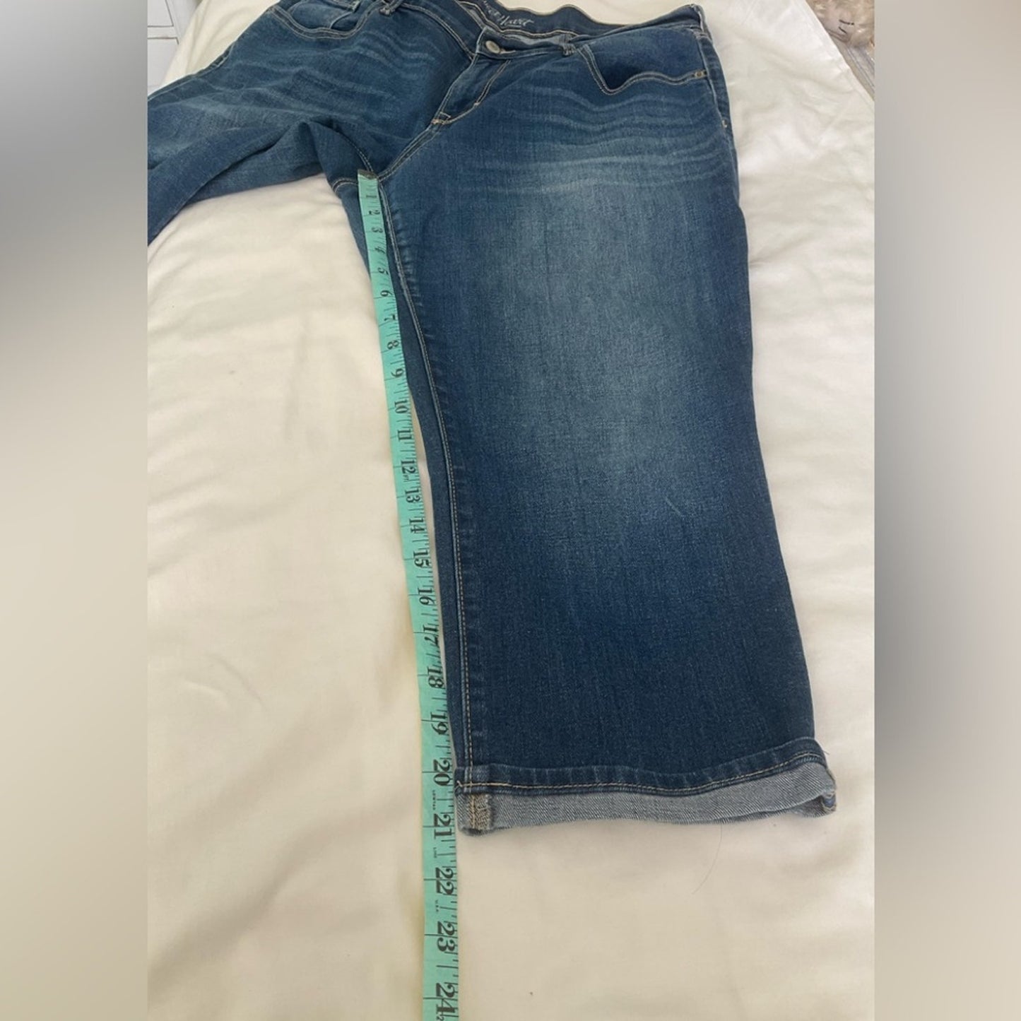 Old Navy Dark Blue Ankle Jeans