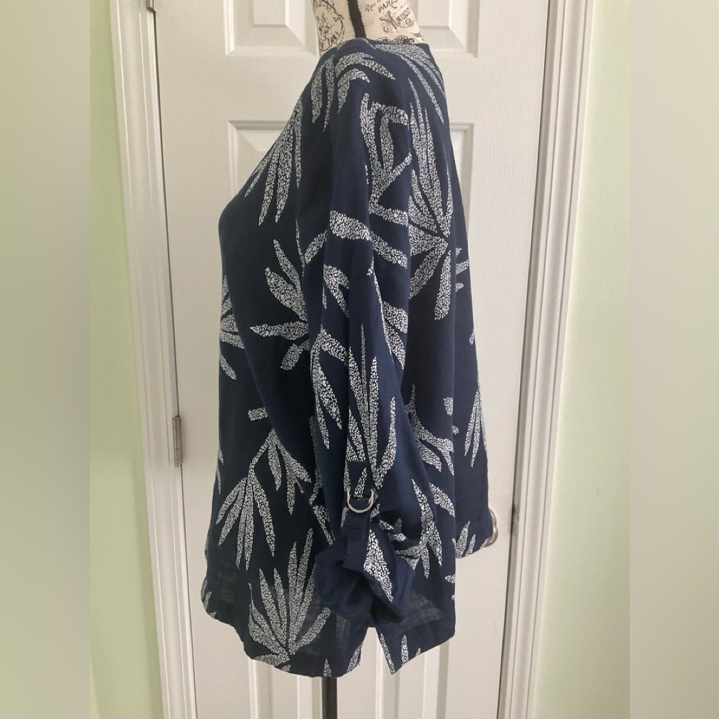 Charter Club Linen Navy Blue Leaf Print Blouse