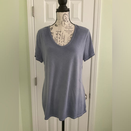 Time and Tru Soft Blue Short Sleeve Tee