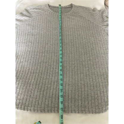 Ribbed Crewneck Sweater — Light Gray