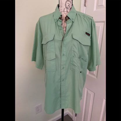 Realtree men’s button down shirt