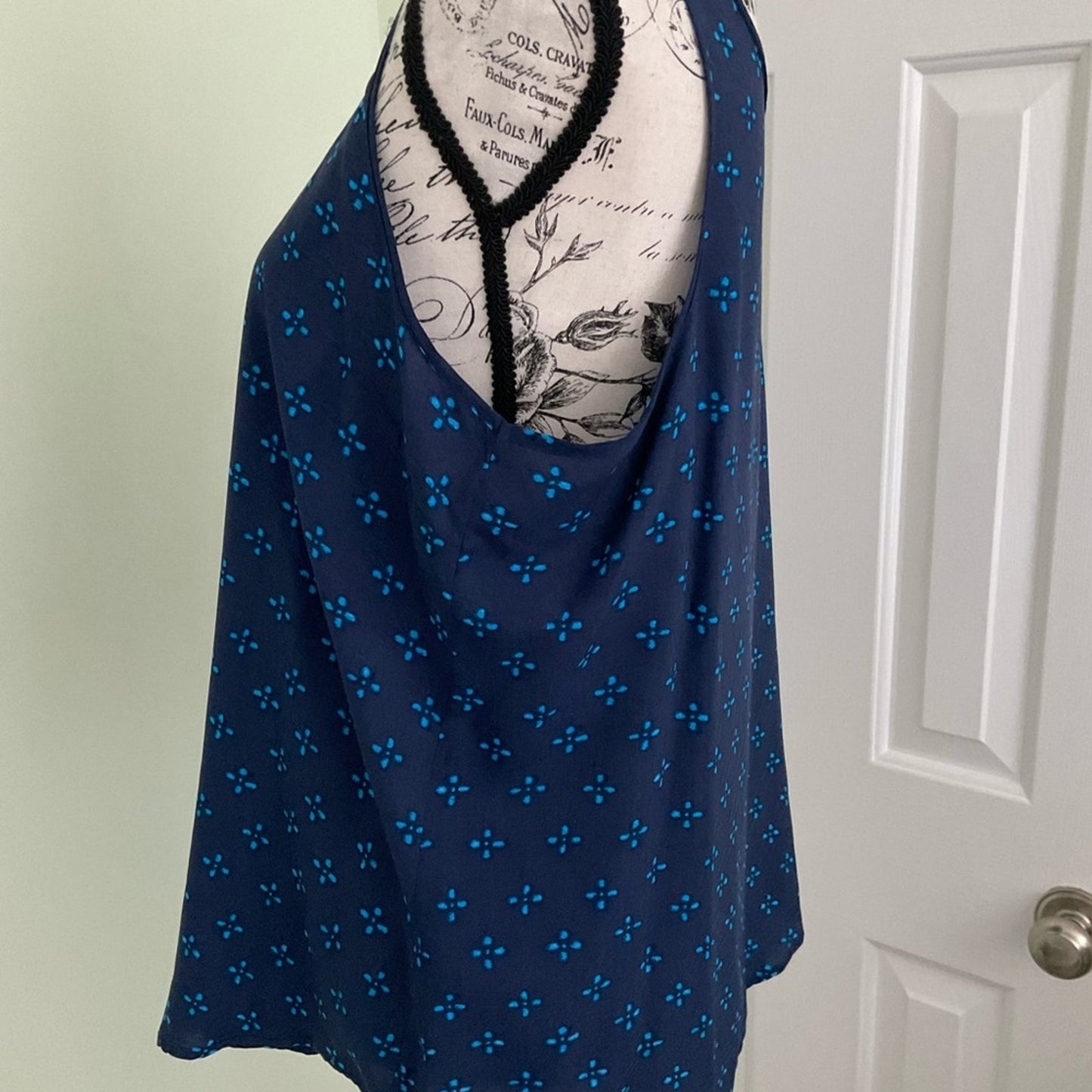 Old Navy tank top