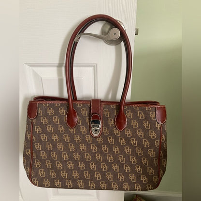 Dooney & Bourke handbag