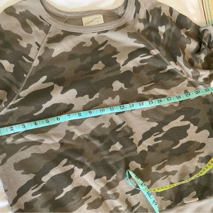 Camo Sweatshirt