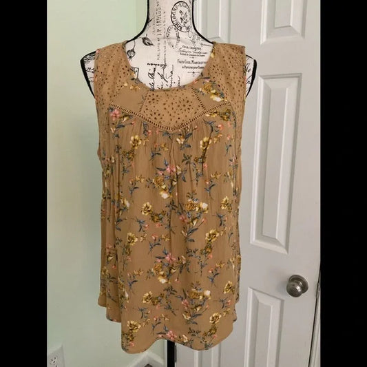 Rewind sleeveless Tunic