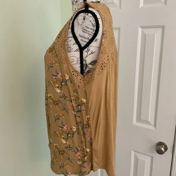 Rewind sleeveless Tunic