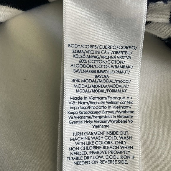 Chaps t-shirt