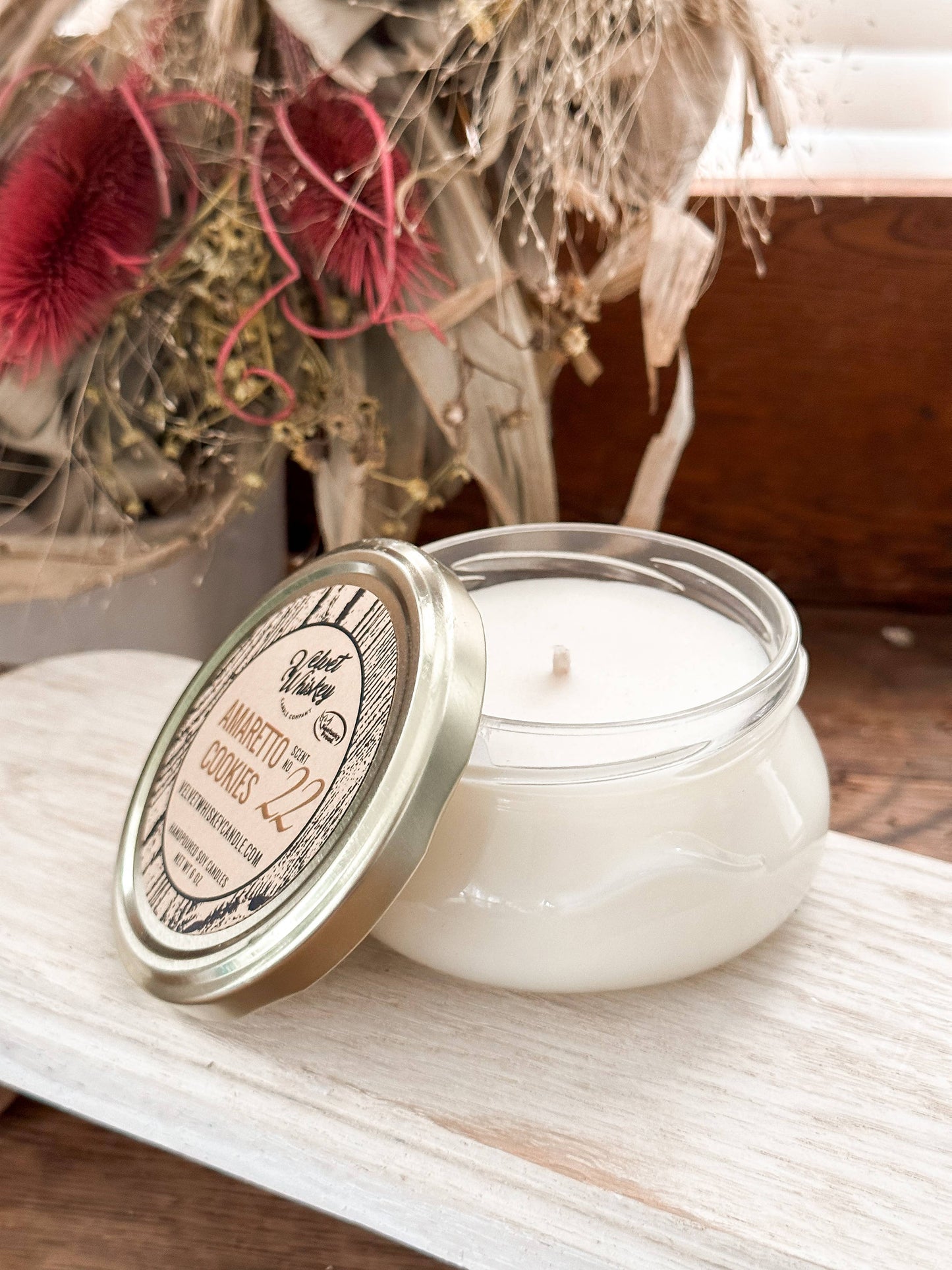 Velvet Whiskey Candle Co - 6 oz Amaretto Cookies Candle