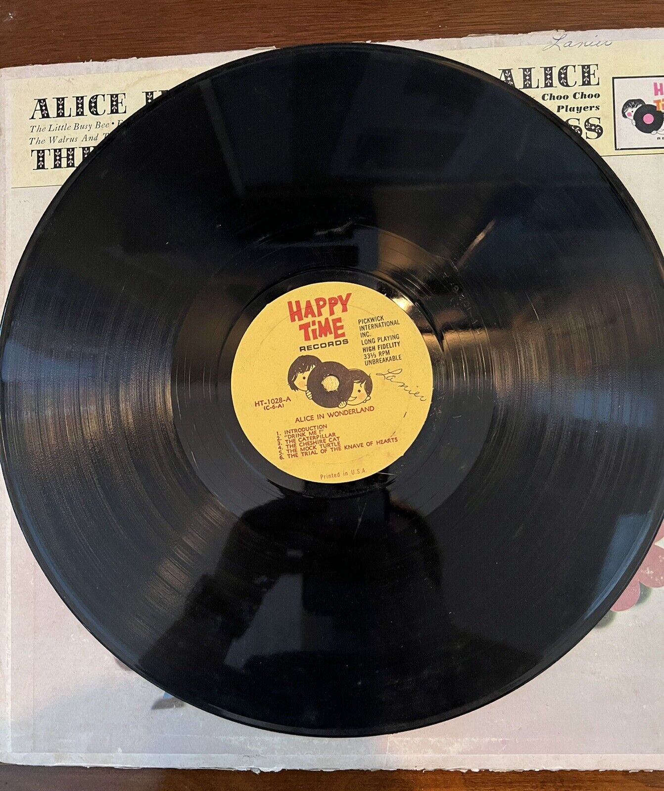 Alice in Wonderland & Alice Through The Looking Glass Vinyl LP Happy Time 102