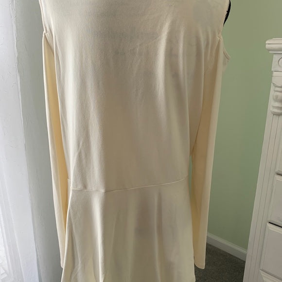 Isaac Mizrahi cold shoulder tunic