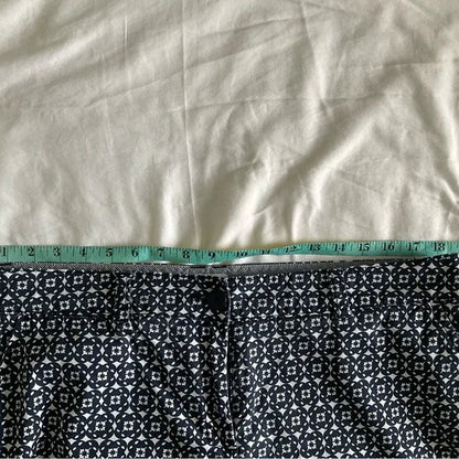 Crown & Ivy Pants
